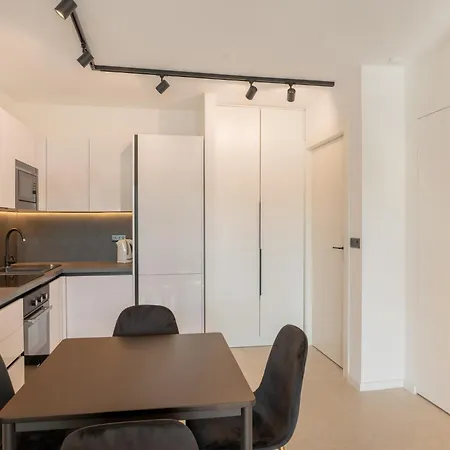 Platz Apartment *