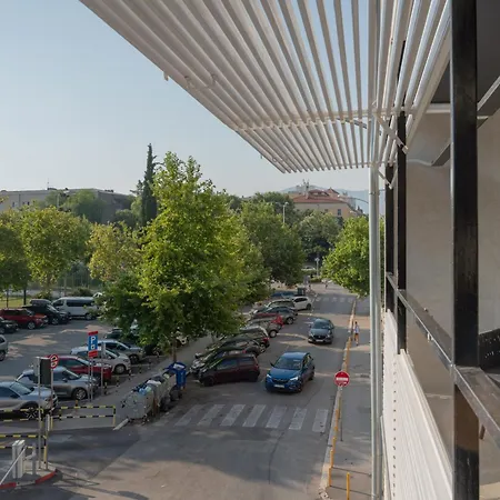 Platz Apartment