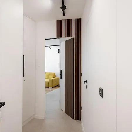 Platz * 斯普利特